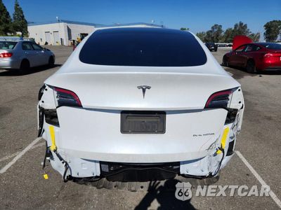 Zdjęcie 6 z 13 samochodu: 2022 TESLA MODEL Y VIN:7SAYGDEE6NF445848 - miniatura