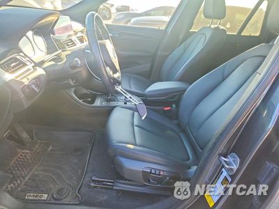 Zdjęcie 7 z 14 samochodu: 2020 BMW X1 SDRIVE28I VIN:WBXJG7C0XL5R43706 - miniatura
