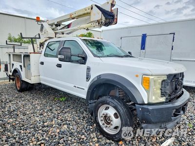 Czwarte zdjęcie samochodu z boku: 2017 FORD F550 SUPER DUTY VIN:1FD0W5HT0HEB92525 - miniatura