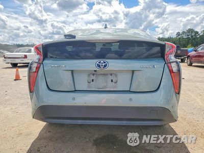 Zdjęcie 6 z 12 samochodu: 2018 TOYOTA PRIUS FOUR VIN:JTDKARFU5J3554526 - miniatura