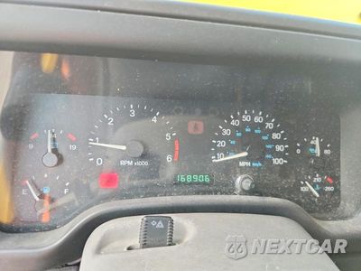 Zdjęcie 9 z 13 samochodu: 2000 JEEP WRANGLER / TJ SPORT VIN:1J4FA49S4YP754518 - miniatura