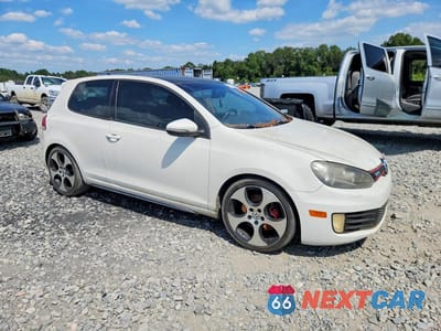 Czwarte zdjęcie samochodu z boku: 2011 VOLKSWAGEN GTI VIN:WVWEV7AJ4BW103879 - miniatura