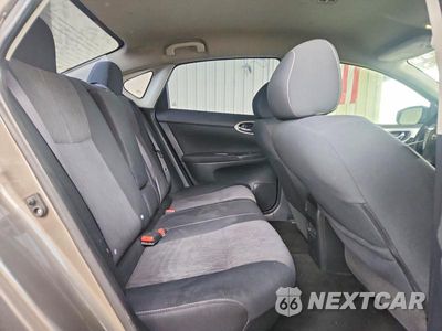 Zdjęcie 10 z 12 samochodu: 2015 NISSAN SENTRA SV VIN:3N1AB7AP2FL650532 - miniatura
