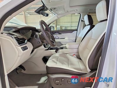 Zdjęcie 7 z 13 samochodu: 2025 GMC ACADIA DENALI VIN:1GKENLRS5SJ134114 - miniatura