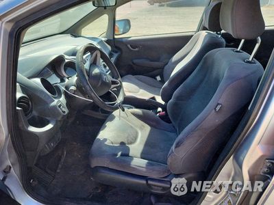 Zdjęcie 7 z 13 samochodu: 2013 HONDA FIT VIN:JHMGE8H35DC061411 - miniatura
