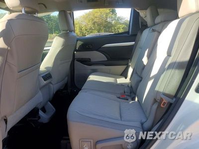 Zdjęcie 11 z 13 samochodu: 2014 TOYOTA HIGHLANDER LE PLUS VIN:5TDZKRFH7ES014968 - miniatura