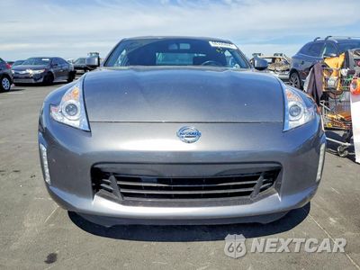 Piąte zdjęcie samochodu w środku: 2016 NISSAN 370Z SPORT VIN:JN1AZ4EH2GM934263 - miniatura