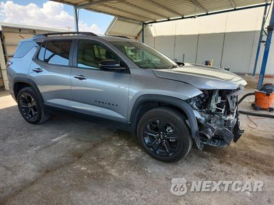 Czwarte zdjęcie samochodu z boku: 2026 CHEVROLET EQUINOX LT VIN:3GNAXPEG7TL242572 - miniatura