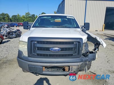 Piąte zdjęcie samochodu w środku: 2014 FORD F150 SUPER CAB VIN:1FTFX1EF9EKE59239 - miniatura