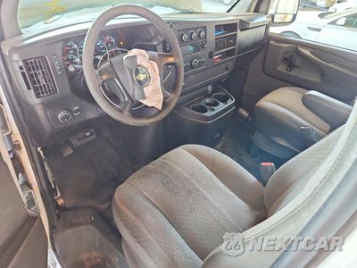 Zdjęcie 8 z 13 samochodu: 2014 CHEVROLET EXPRESS G2500 EXT DELIVERY VAN VIN:1GCWGGBA7E1107763 - miniatura