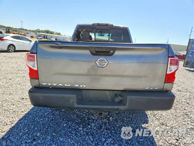 Zdjęcie 6 z 12 samochodu: 2018 NISSAN TITAN XD S VIN:1N6BA1C3XJN544086 - miniatura