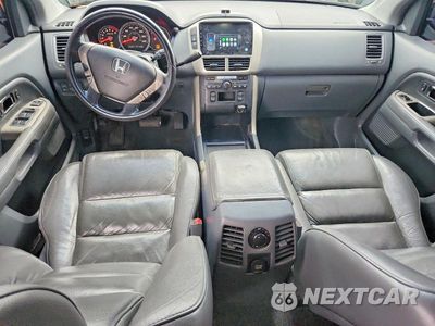 Zdjęcie 8 z 13 samochodu: 2007 HONDA PILOT EXL VIN:2HKYF18537H514011 - miniatura