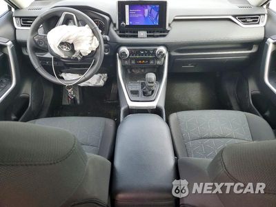 Zdjęcie 8 z 14 samochodu: 2024 TOYOTA RAV4 XLE VIN:2T3P1RFV2RC455901 - miniatura