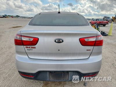 Zdjęcie 6 z 12 samochodu: 2015 KIA RIO LX VIN:KNADM4A30F6528002 - miniatura
