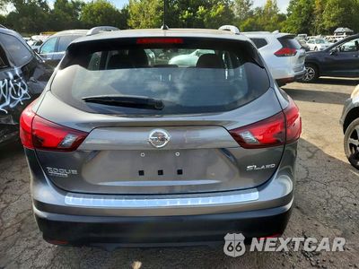 Zdjęcie 6 z 13 samochodu: 2017 NISSAN ROGUE SPORT SL VIN:JN1BJ1CRXHW110054 - miniatura
