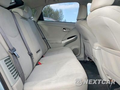 Zdjęcie 11 z 13 samochodu: 2013 TOYOTA PRIUS THREE VIN:JTDKN3DU7D1629408 - miniatura
