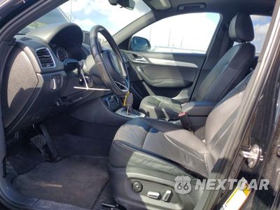 Zdjęcie 7 z 13 samochodu: 2017 AUDI Q3 PREMIUM VIN:WA1ECCFS8HR004094 - miniatura