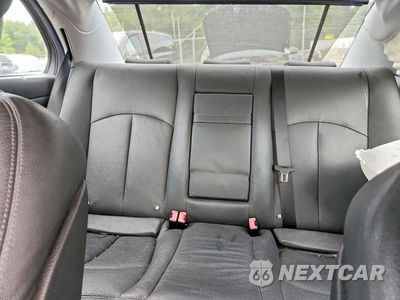 Zdjęcie 10 z 12 samochodu: 2004 MERCEDES-BENZ E 320 VIN:WDBUF65J54A390273 - miniatura