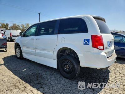 Drugie zdjęcie samochodu z przodu: 2017 DODGE GRAND CARAVAN SE VIN:2C4RDGBG5HR768024 - miniatura