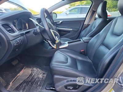 Zdjęcie 7 z 13 samochodu: 2015 VOLVO V60 PLATINUM VIN:YV1612SD5F1190006 - miniatura
