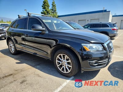 Czwarte zdjęcie samochodu z boku: 2012 AUDI Q5 PREMIUM PLUS VIN:WA1LFAFPXCA050998 - miniatura