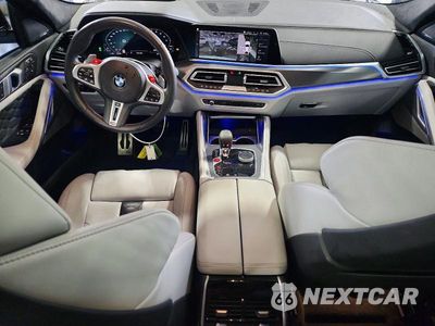 Zdjęcie 8 z 13 samochodu: 2023 BMW X6 M VIN:5YMCY0C01P9R93037 - miniatura
