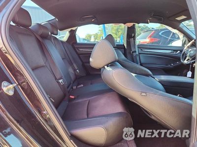 Zdjęcie 10 z 12 samochodu: 2020 HONDA ACCORD SPORT VIN:1HGCV1F38LA042762 - miniatura