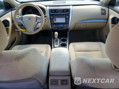Zdjęcie 8 z 12 samochodu: 2013 NISSAN ALTIMA 2.5 VIN:1N4AL3AP4DN551135 - miniatura