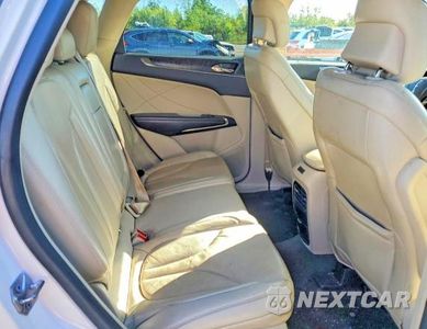 Zdjęcie 11 z 14 samochodu: 2017 LINCOLN MKC RESERVE VIN:5LMCJ3D99HUL61535 - miniatura