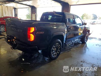 Trzecie zdjęcie samochodu z tyłu: 2024 CHEVROLET COLORADO Z71 VIN:1GCPTDEK3R1218142 - miniatura