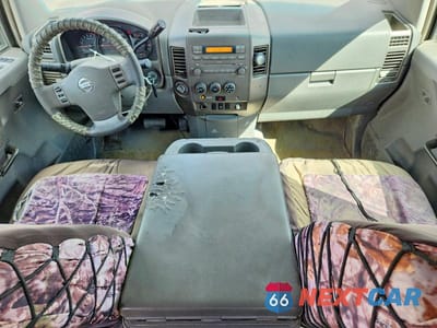 Zdjęcie 8 z 12 samochodu: 2005 NISSAN TITAN XE VIN:1N6AA07B35N555542 - miniatura