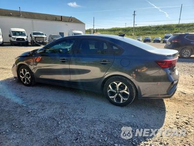 Drugie zdjęcie samochodu z przodu: 2021 KIA FORTE LXS VIN:3KPF24AD9ME380367 - miniatura