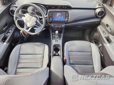 Zdjęcie 8 z 12 samochodu: 2023 NISSAN KICKS SR VIN:3N1CP5DV0PL513163 - miniatura
