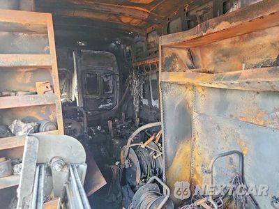 Zdjęcie 10 z 13 samochodu: 2023 FORD TRANSIT T-350 VIN:1FTBW3X80PKA31641 - miniatura