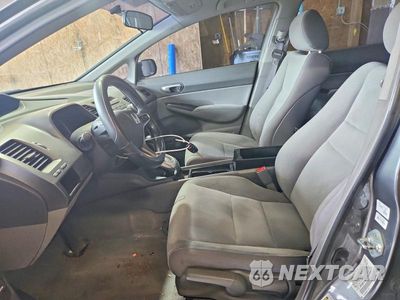 Zdjęcie 7 z 12 samochodu: 2009 HONDA CIVIC LX VIN:2HGFA16599H368977 - miniatura