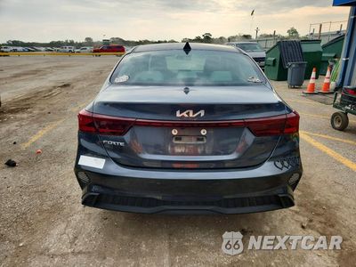 Zdjęcie 6 z 12 samochodu: 2023 KIA FORTE LXS VIN:3KPF24AD2PE596307 - miniatura
