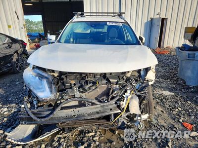 Piąte zdjęcie samochodu w środku: 2019 NISSAN ROGUE SV VIN:KNMAT2MV8KP519403 - miniatura