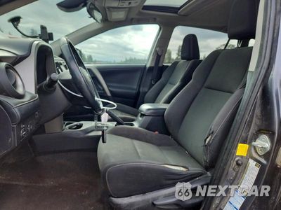 Zdjęcie 7 z 13 samochodu: 2018 TOYOTA RAV4 XLE VIN:2T3RFREVXJW847121 - miniatura