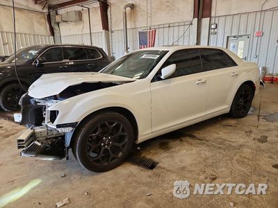 2019 CHRYSLER 300 S 2C3CCABG1KH577756 - główne zdjęcie licytacji z USA - miniatura