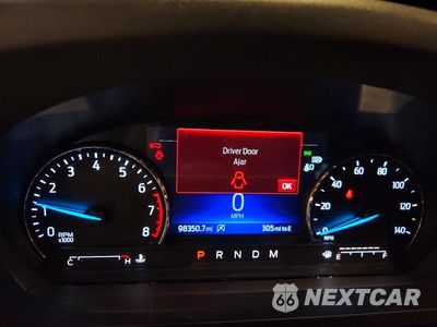 Zdjęcie 9 z 13 samochodu: 2020 FORD EXPLORER XLT VIN:1FMSK8DH0LGB05694 - miniatura