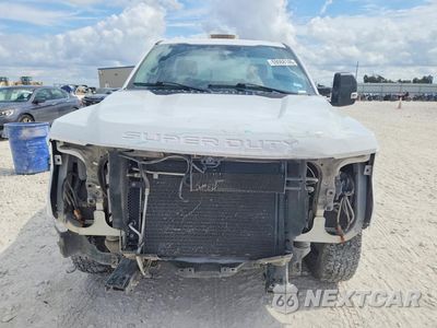 Piąte zdjęcie samochodu w środku: 2019 FORD F250 SUPER DUTY VIN:1FTBF2A68KEE05941 - miniatura