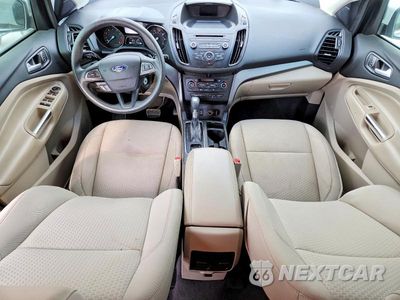 Zdjęcie 8 z 14 samochodu: 2017 FORD ESCAPE SE VIN:1FMCU0GD6HUC24240 - miniatura