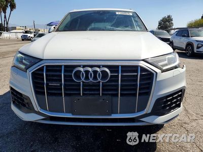 Piąte zdjęcie samochodu w środku: 2021 AUDI Q7 PREMIUM VIN:WA1AXAF77MD015193 - miniatura