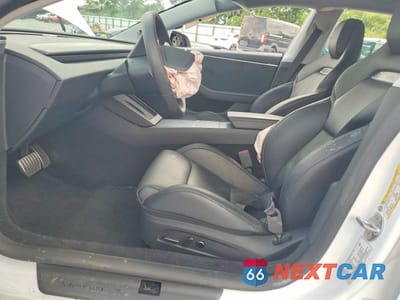 Zdjęcie 7 z 13 samochodu: 2025 TESLA MODEL 3 VIN:5YJ3E1ET7SF030382 - miniatura