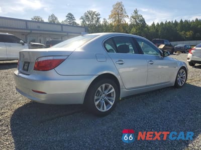Trzecie zdjęcie samochodu z tyłu: 2010 BMW 535 I VIN:WBANW1C55AC167968 - miniatura