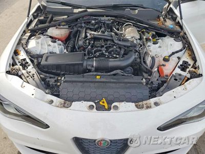 Zdjęcie 11 z 12 samochodu: 2022 ALFA ROMEO GIULIA VIN:ZARFANAN4N7660481 - miniatura