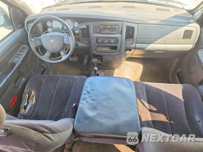 Zdjęcie 8 z 13 samochodu: 2004 DODGE RAM 1500 ST VIN:1D7HU18D84J100647 - miniatura