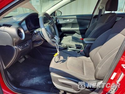 Zdjęcie 7 z 12 samochodu: 2020 KIA FORTE LXS VIN:3KPF24AD4LE192788 - miniatura