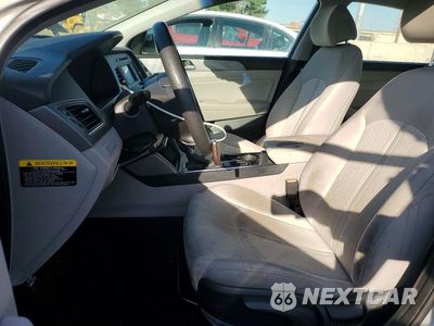 Zdjęcie 7 z 12 samochodu: 2016 HYUNDAI SONATA HYBRID SE VIN:KMHE24L15GA030011 - miniatura