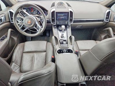 Zdjęcie 8 z 13 samochodu: 2017 PORSCHE CAYENNE VIN:WP1AA2A25HKA86692 - miniatura